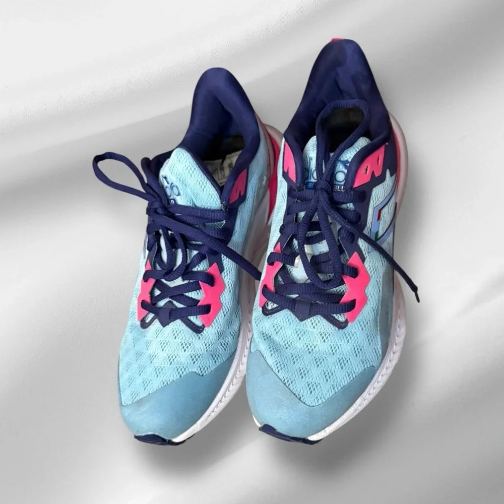 Diadora Mythos Volo 3 Athletic Shoes‎ - Picture 2 of 9